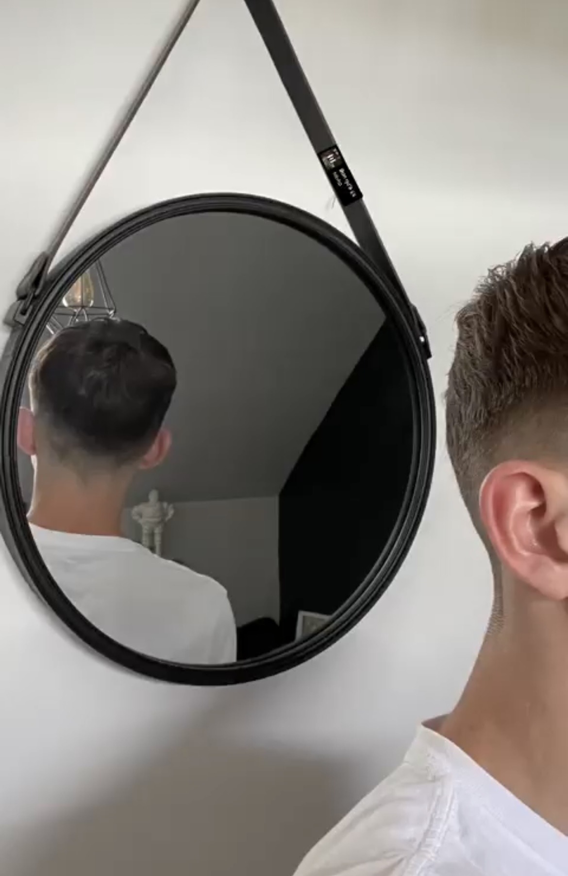 Profil de Ales, 19 ans, annonces sex à Orgères