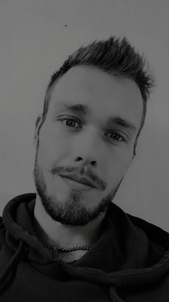 Profil de Laurian, 30 ans, annonces sex à Vez