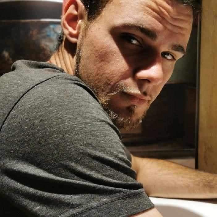 Profil de Adel, 31 ans, annonces sex à Échallat