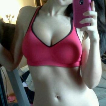 Profil de Emiliane, 29 ans, annonces sex à Willerval