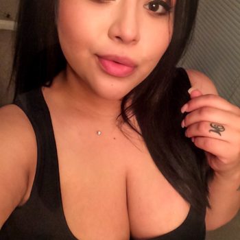 Profil de Carlina, 33 ans, annonces sex à LeHinglé