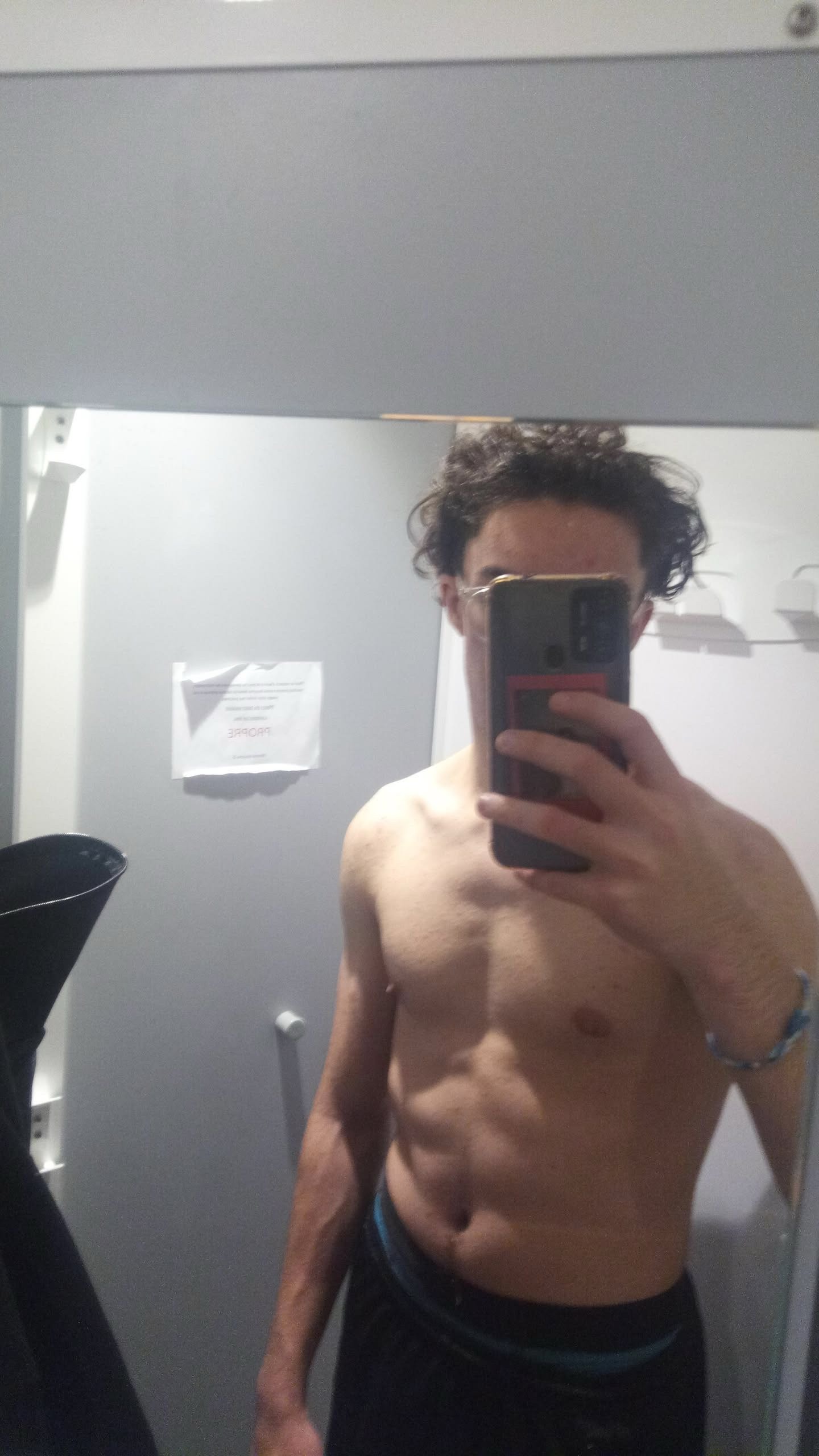 Profil de Mahel, 19 ans, annonces sex à Sère