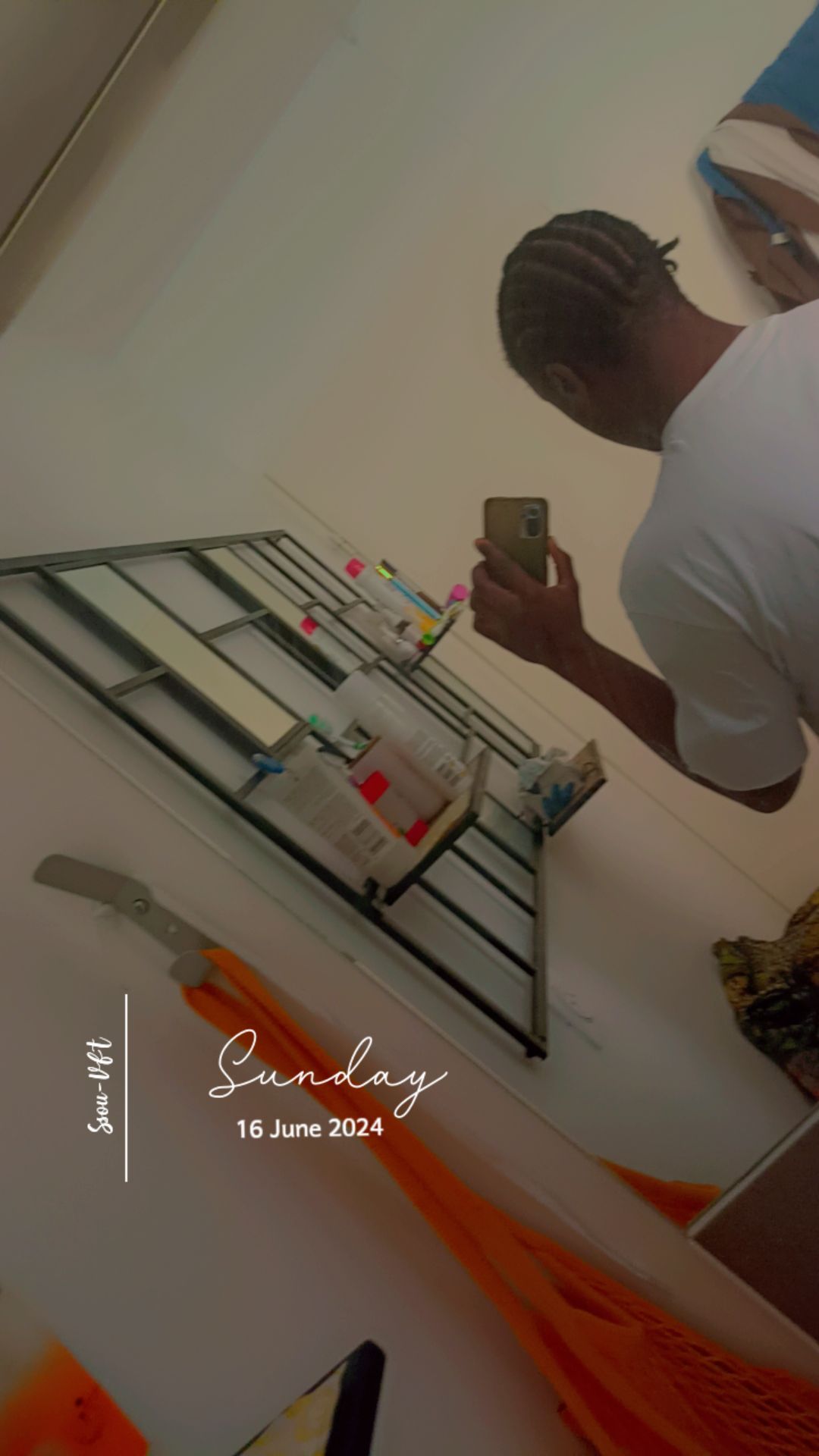 Profil de Youness, 19 ans, annonces sex à Vaumoise