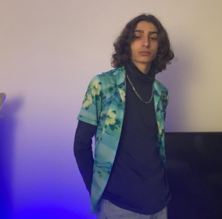 Profil de Ervyn, 22 ans, annonces sex à Lestre