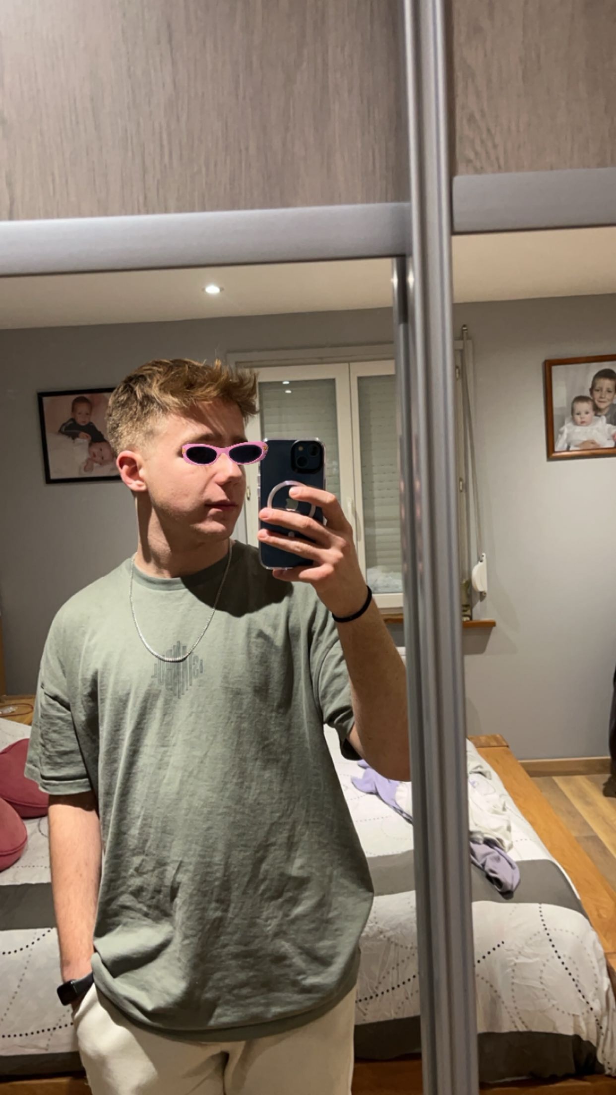 Profil de Oner, 21 ans, annonces sex à Vendeuil-Caply