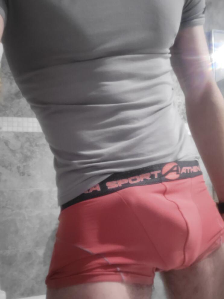 Profil de Alexei, 40 ans, annonces sex à Pullay