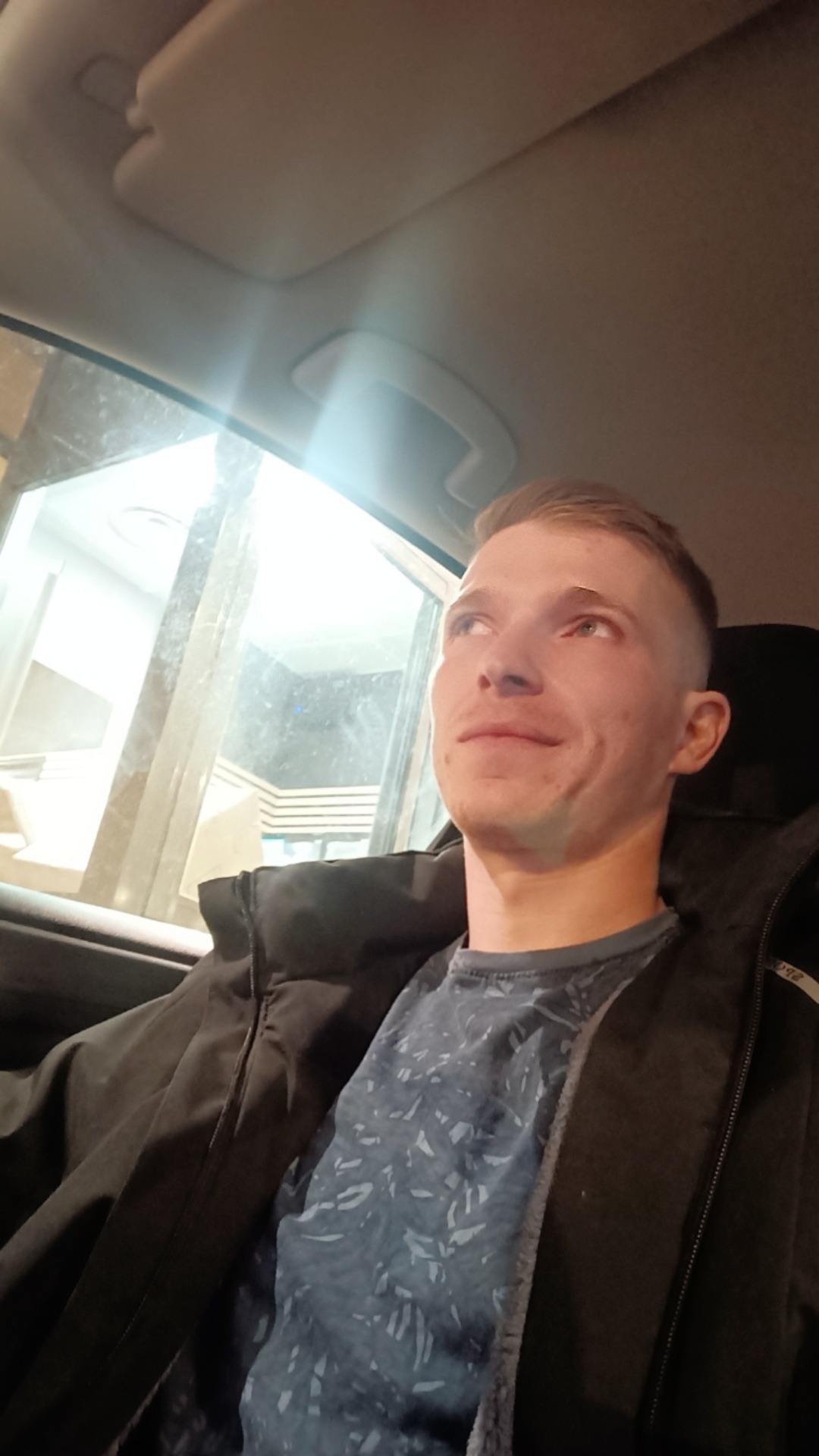Profil de Arif, 30 ans, annonces sex à Birieux