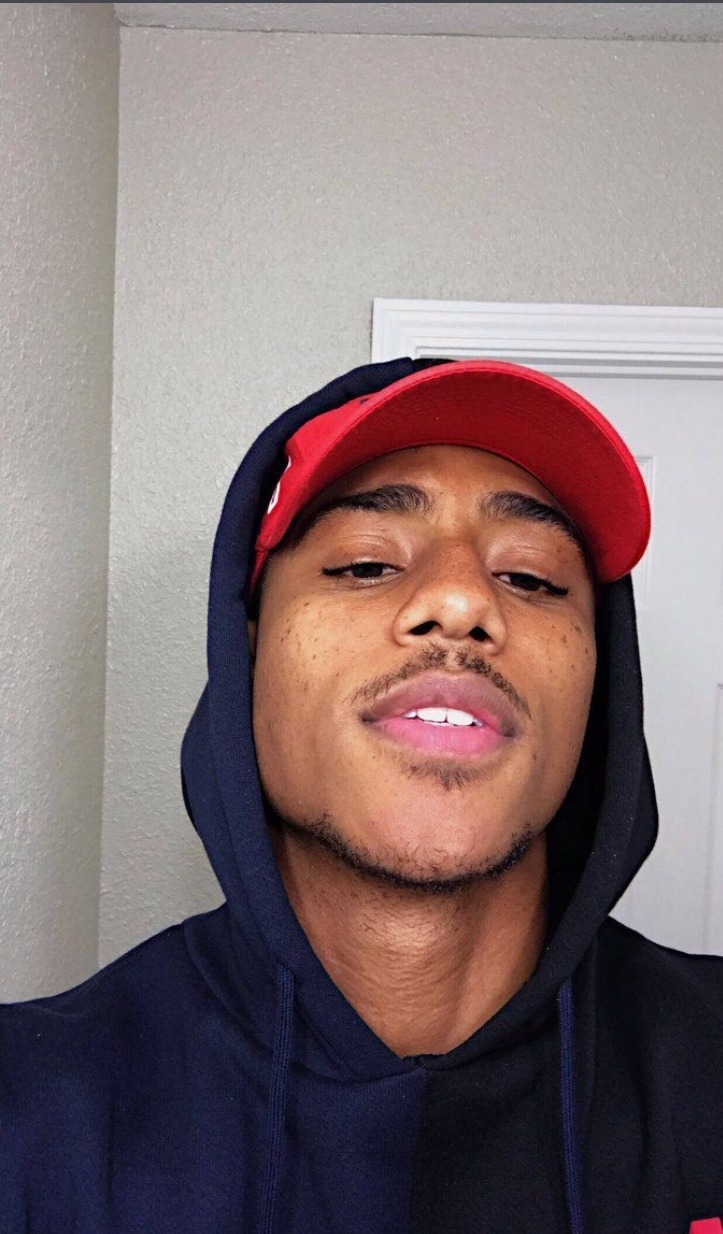 Profil de Anicet, 24 ans, annonces sex à Martinvast