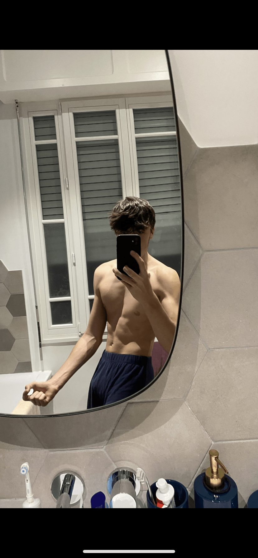 Profil de Ayaan, 22 ans, annonces sex à Deville
