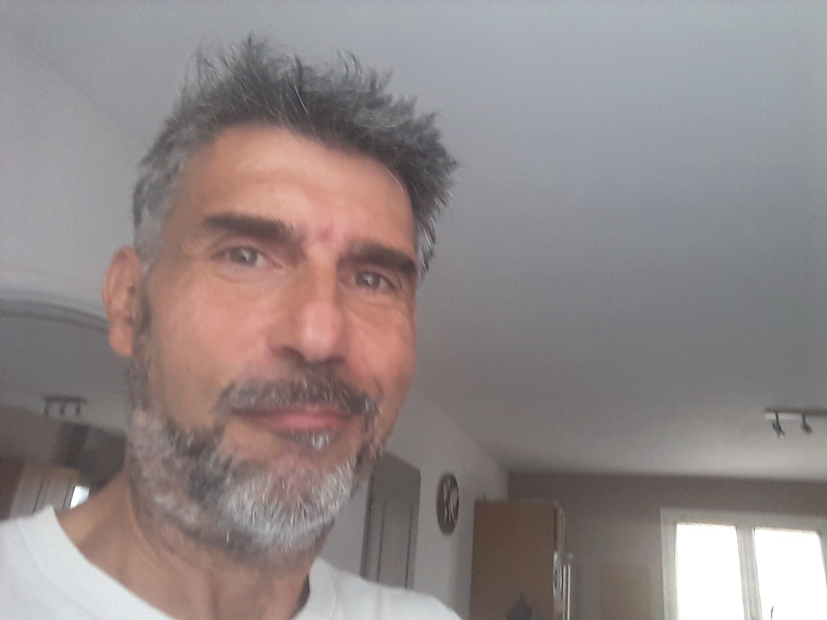 Profil de Edson, 55 ans, annonces sex à Warluis