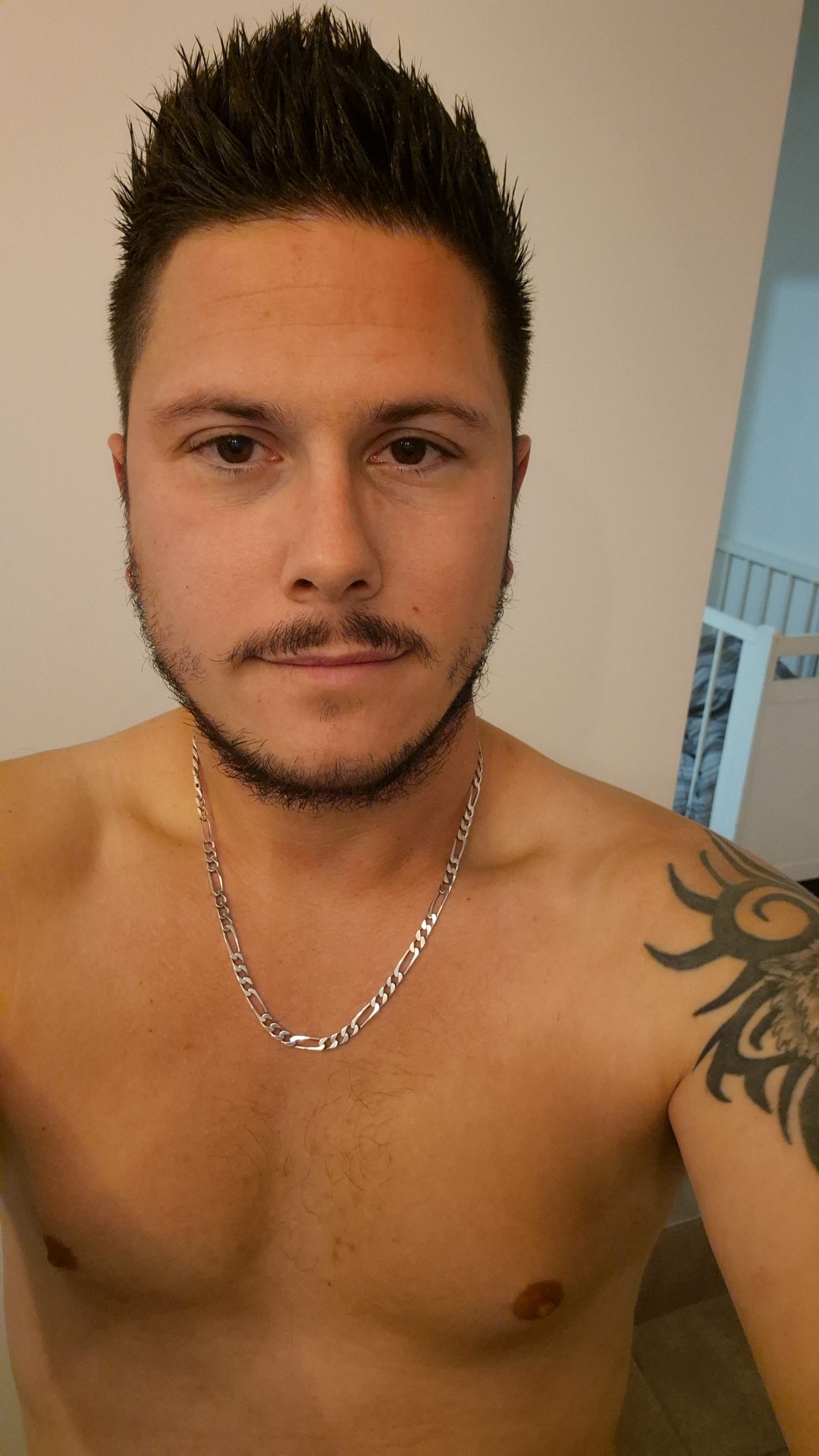 Profil de Thimotee, 34 ans, annonces sex à Domfront