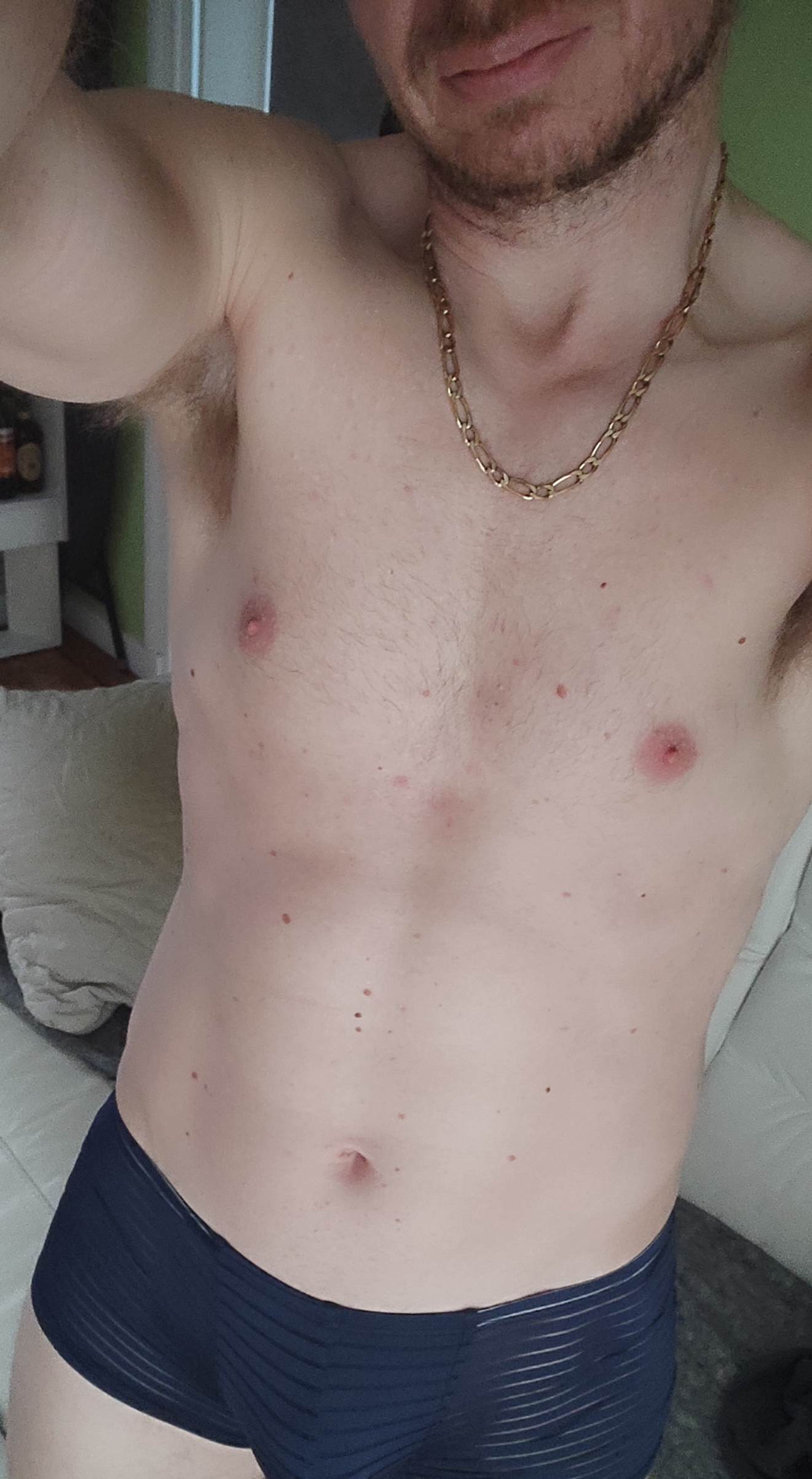Profil de Badis, 45 ans, annonces sex à Romescamps