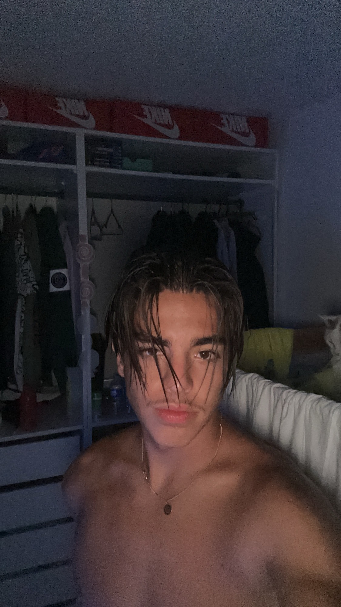 Profil de Anzo, 19 ans, annonces sex à Salency