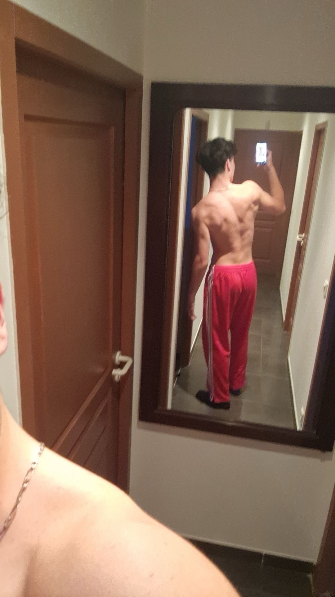 Profil de Willian, 23 ans, annonces sex à Fléchy